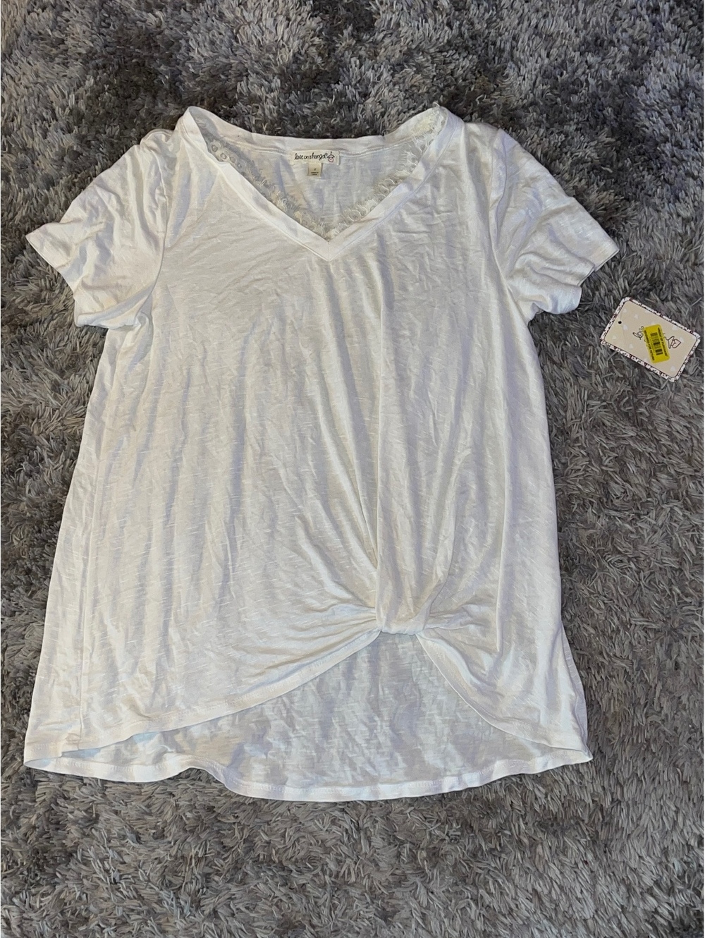 Love On A Hanger White V-Neck Top – Size S – NWT